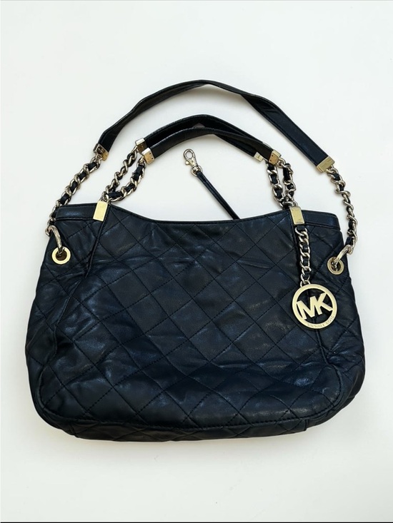 MICHAEL Michael Kors Handbags - Michael Michael Kors Susannah Shoulder Tote Bag AI-1306 Quilted Leather
